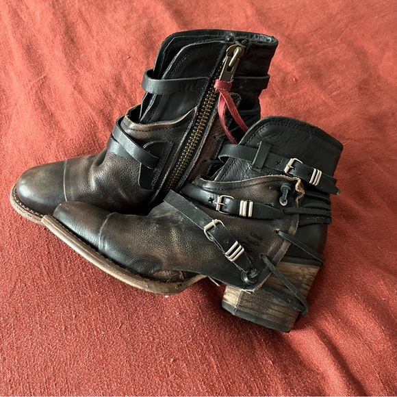 Freebird Crue - Picture 3 of 9